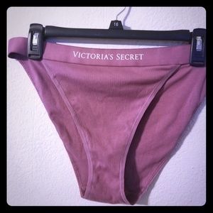 NWOT Victoria secret bikini brief